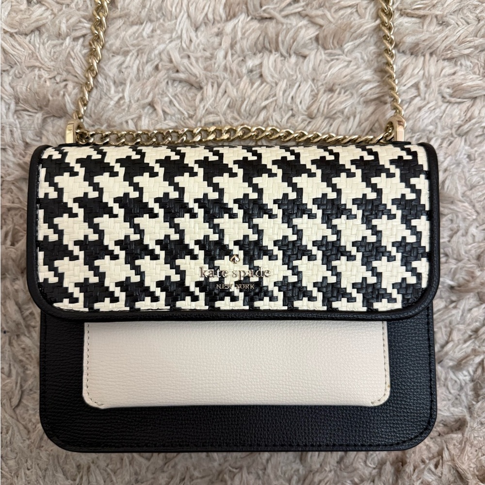 Kate Spade Houndstooth Bag in Black and Cream- NEW WITHOUT TAGS NEVER USED